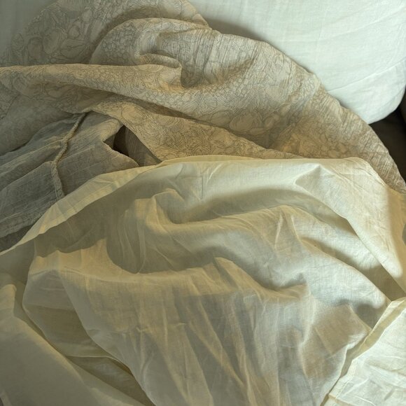 En Saison Milkmaid Cottagecore Toile Romantic Midi Dress Size XS Smocked Bow Tie - Picture 16 of 16